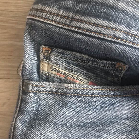 Diesel Industry Men's Jeans - Picture 8 of 12